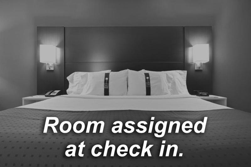 Holiday Inn Express & Suites Стейтсвил Екстериор снимка